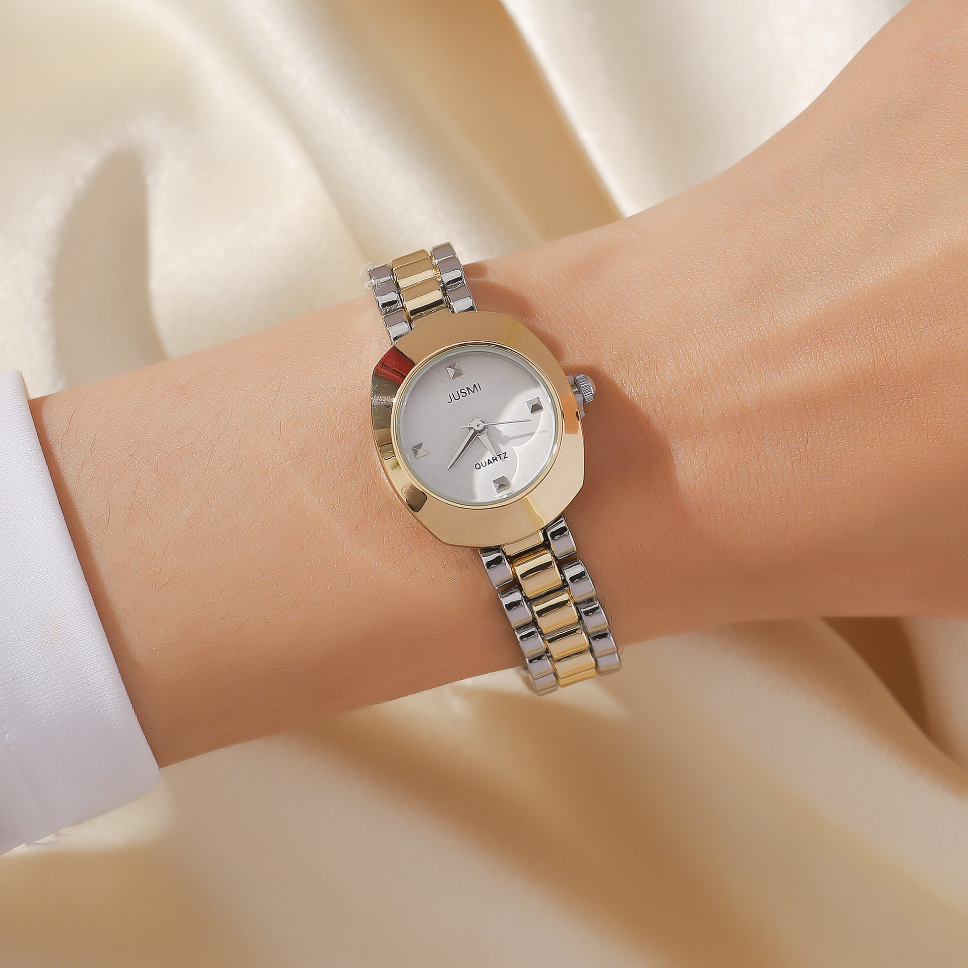 Jewelry Watches Gold - Fashionable square watch for women, quartz