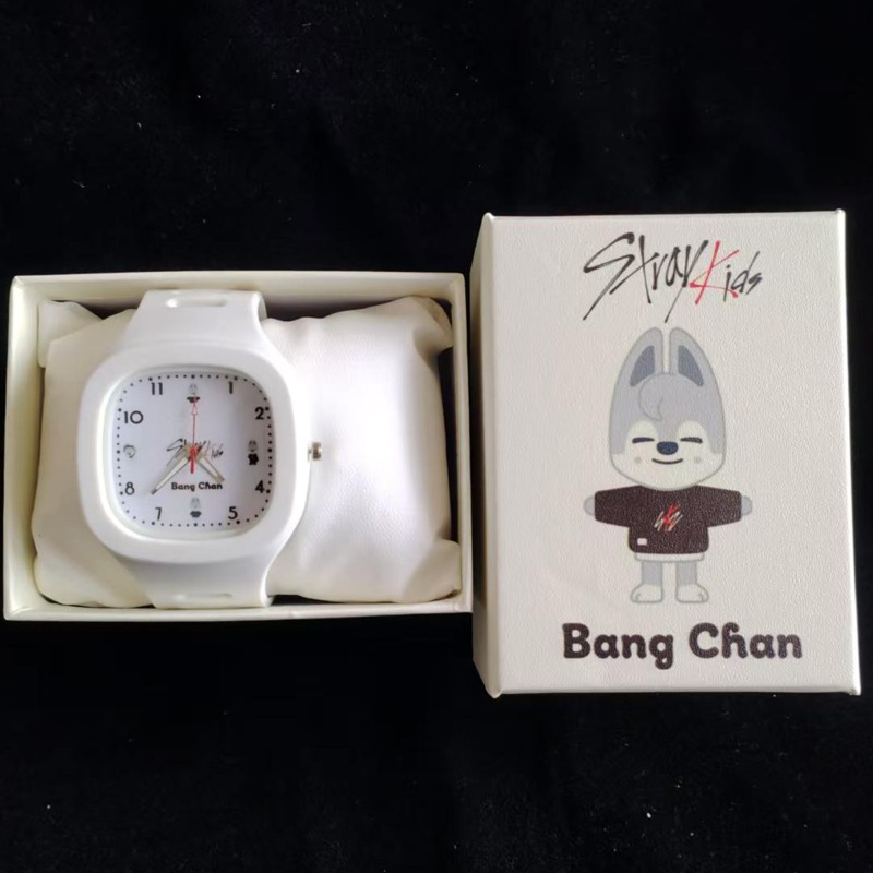 New Skzoo Stray Kids Anime Car - Jewelry Stores Watches avis et prix