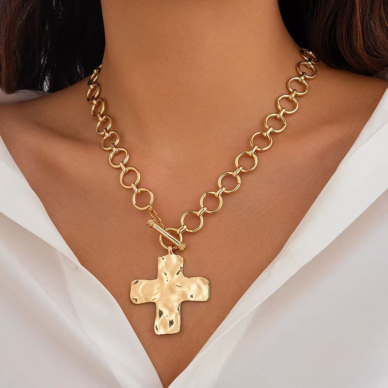 Hot sale Gold Layered Chunky C - Necklace Pendant avis et prix