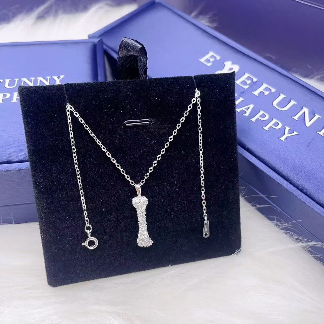 Upgraded version! Wang Yibo's  - Necklace Pendant avis et prix