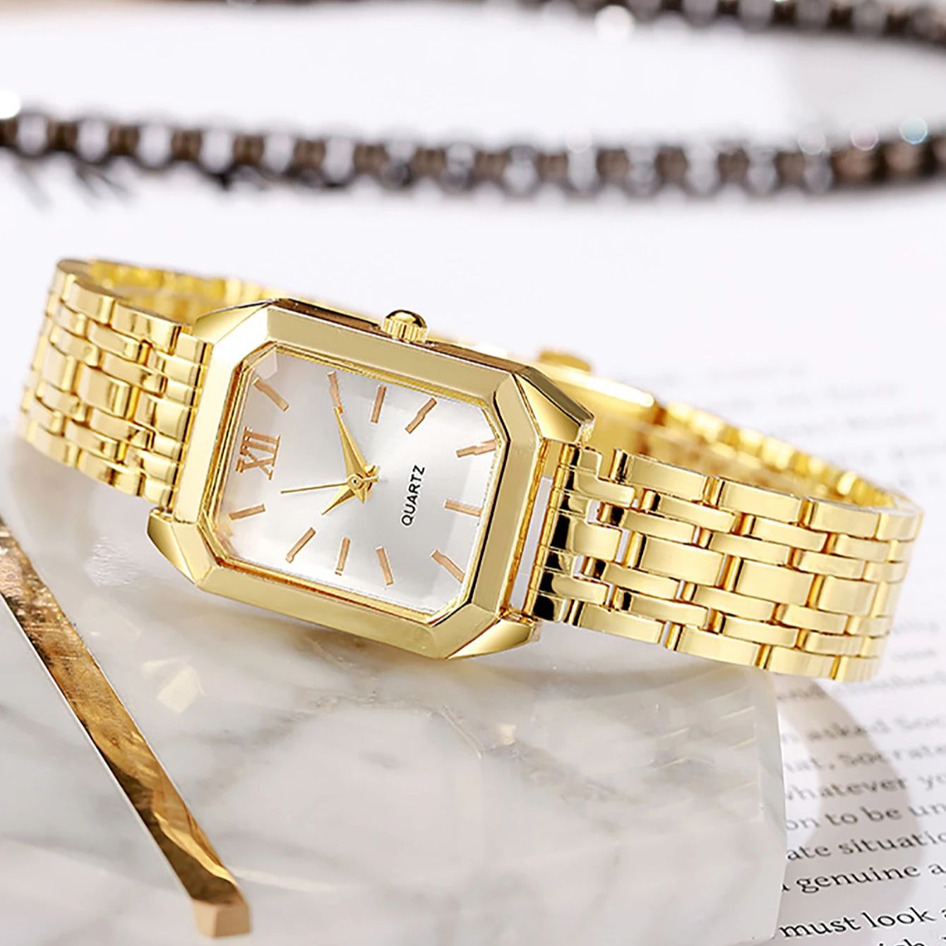 The lady's compact quartz watc - Jewelry Clasp Watches avis et prix