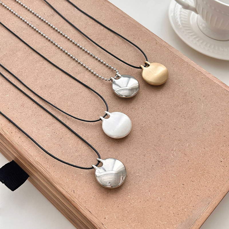 Korean Ins Niche Design Round  - Necklace Pendant avis et prix
