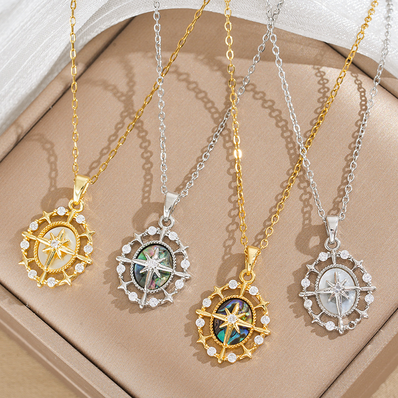 French luxury North Star penda - Necklace Pendant avis et prix